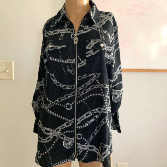 Michael Kors Tops - Micheal Kors Blouse with  Zipper Closure Size M